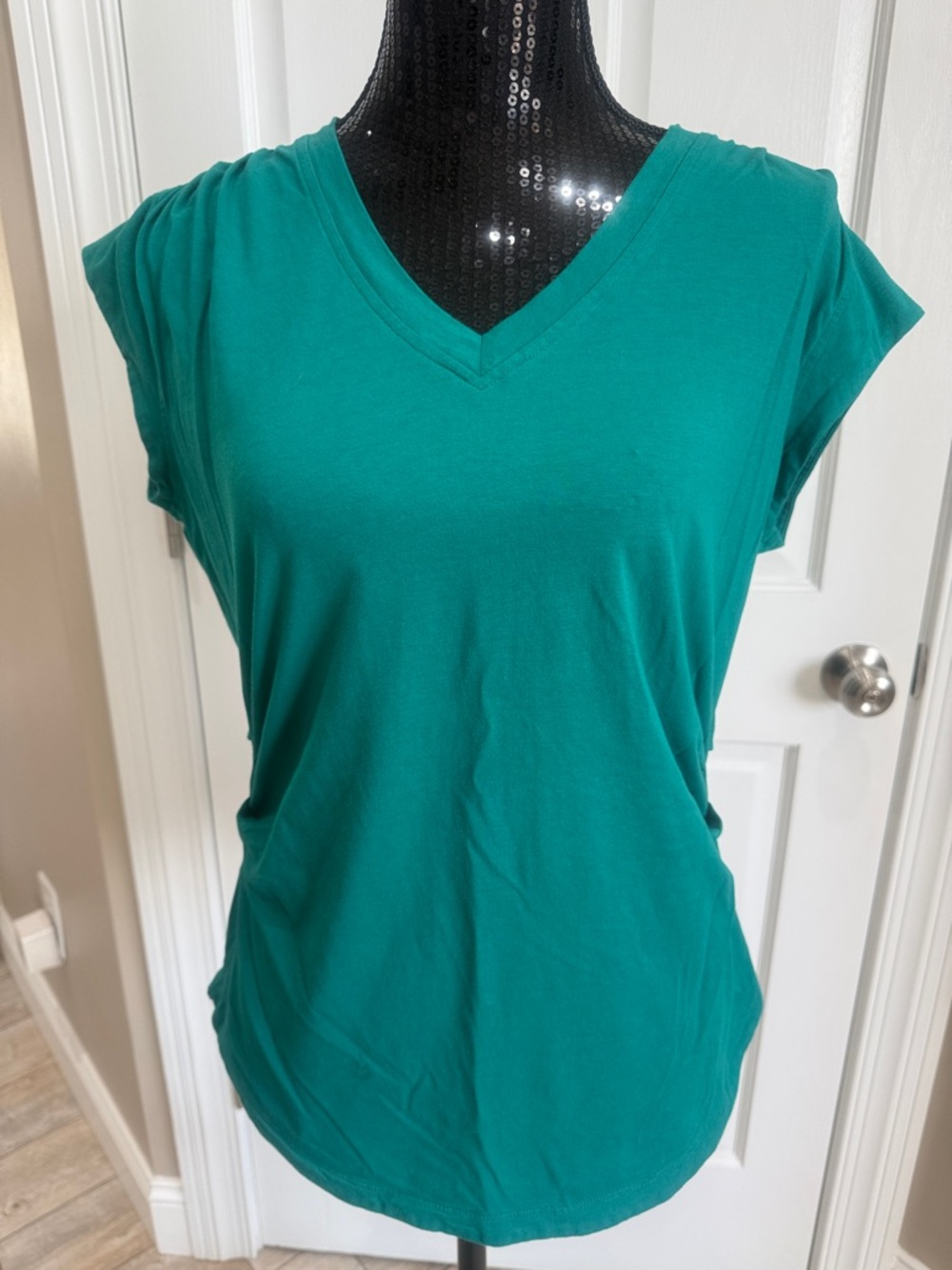 Athleta Teal V-Neck Cap Sleeve Tee